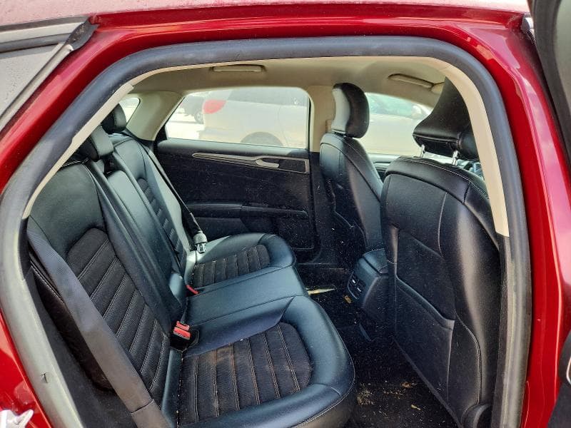 2017 FORD FUSION SE 10