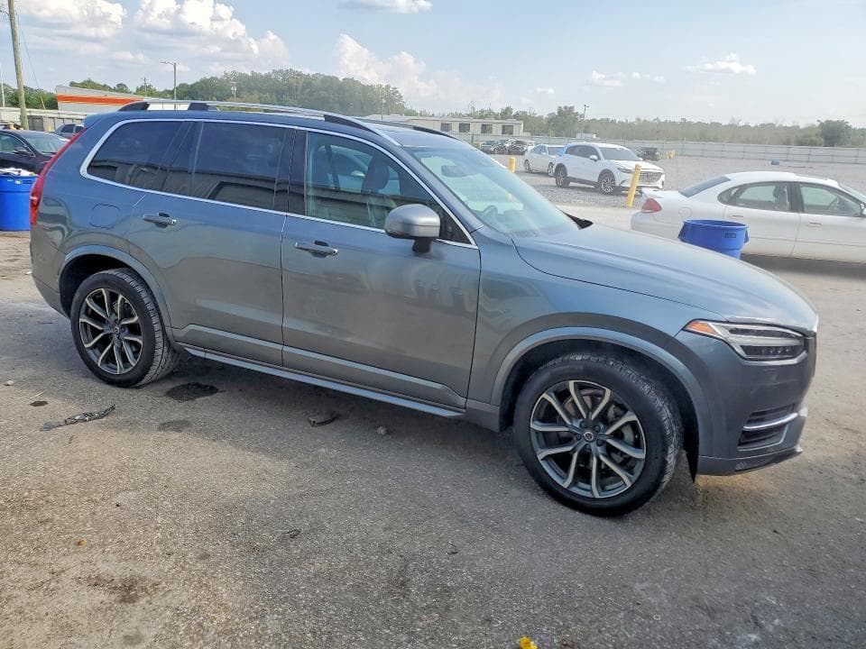 2018 VOLVO XC90 T6 4