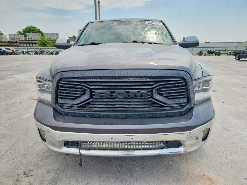 2017 RAM 1500 LARAMIE 5