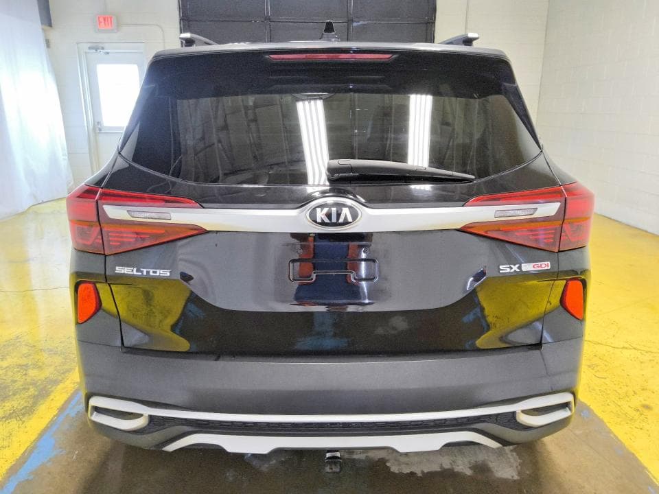 2021 KIA SELTOS SX 6