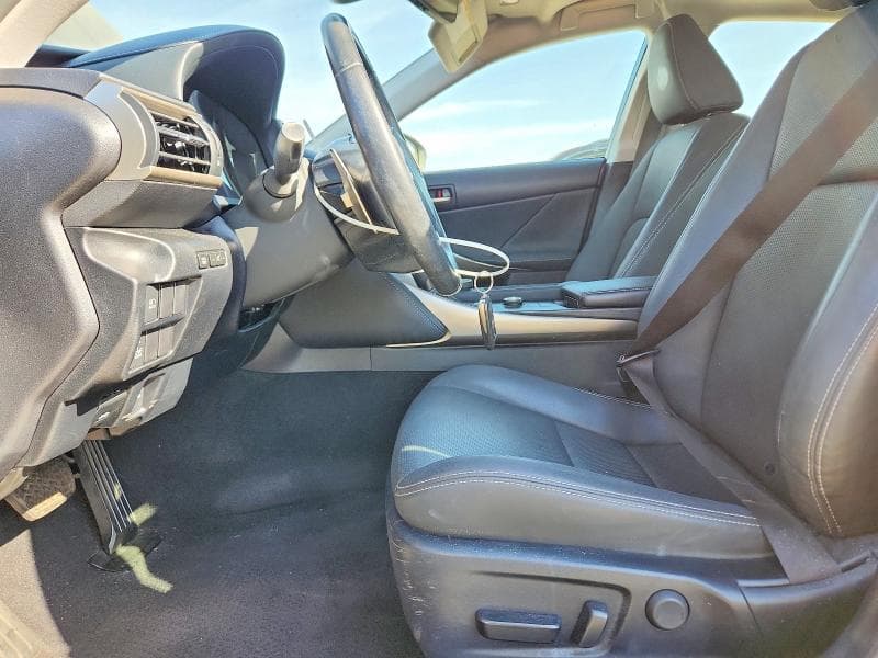 2019 LEXUS IS 300 7