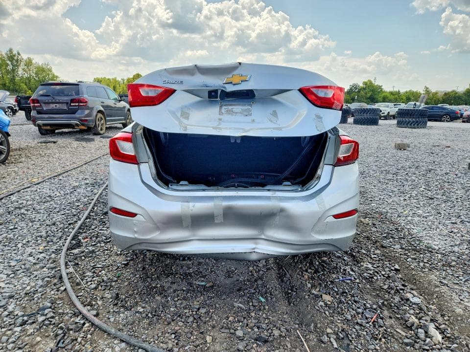 2017 CHEVROLET CRUZE LS 6