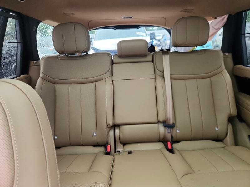 2026 LAND ROVER RANGE ROVER SE 10