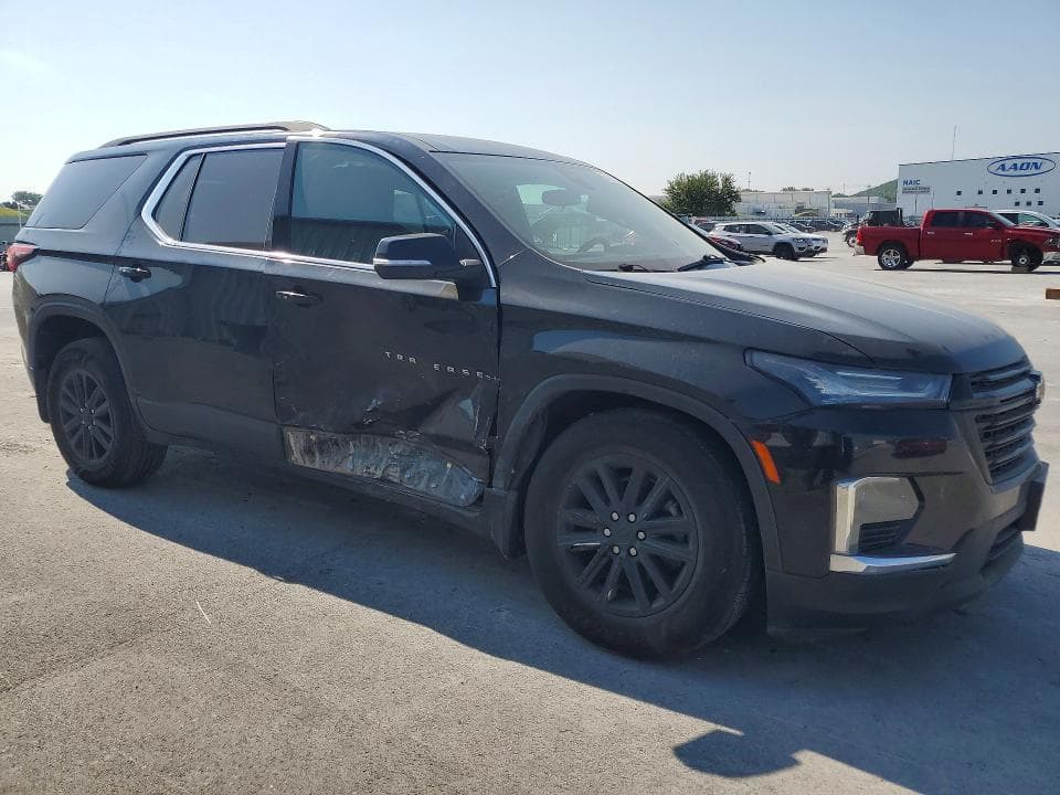 2023 CHEVROLET TRAVERSE LT 4