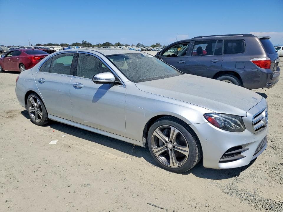 2017 MERCEDES-BENZ E 300 4