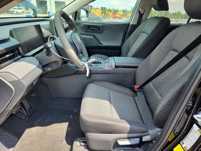 2026 TOYOTA RAV4 LE 7
