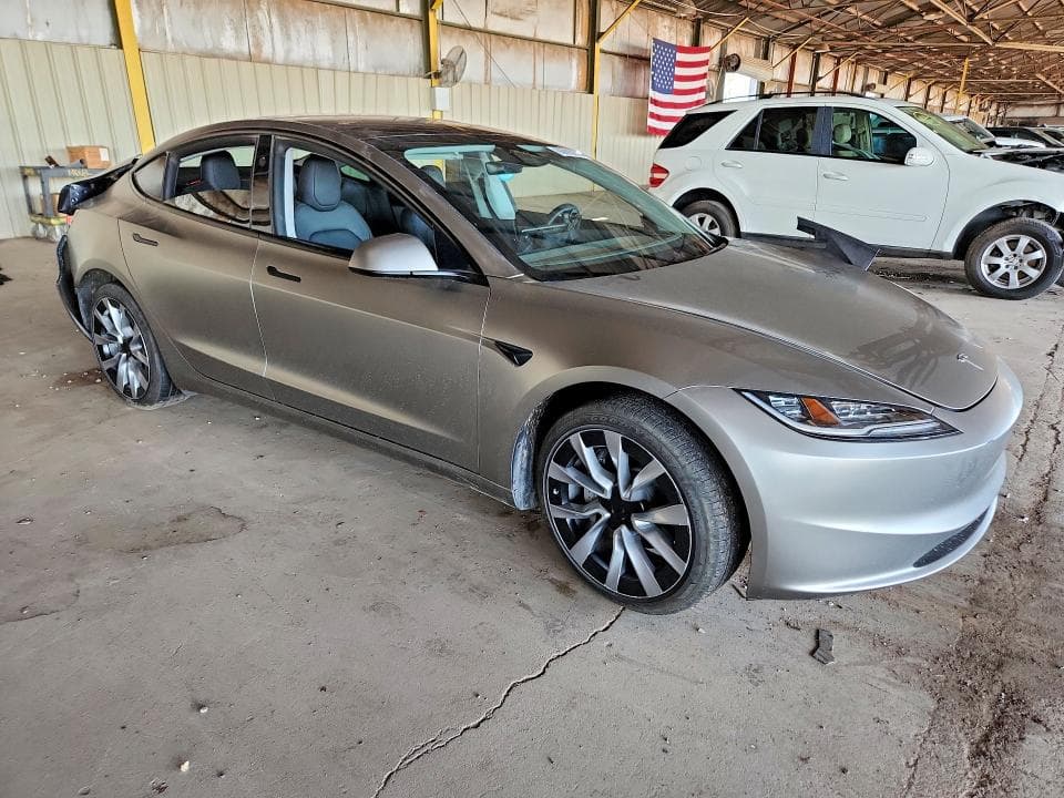 2025 TESLA MODEL 3 4