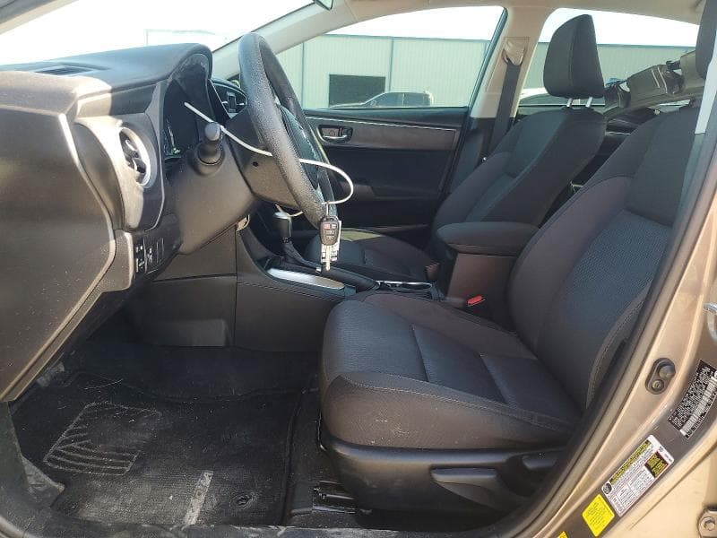 2017 TOYOTA COROLLA LE 7