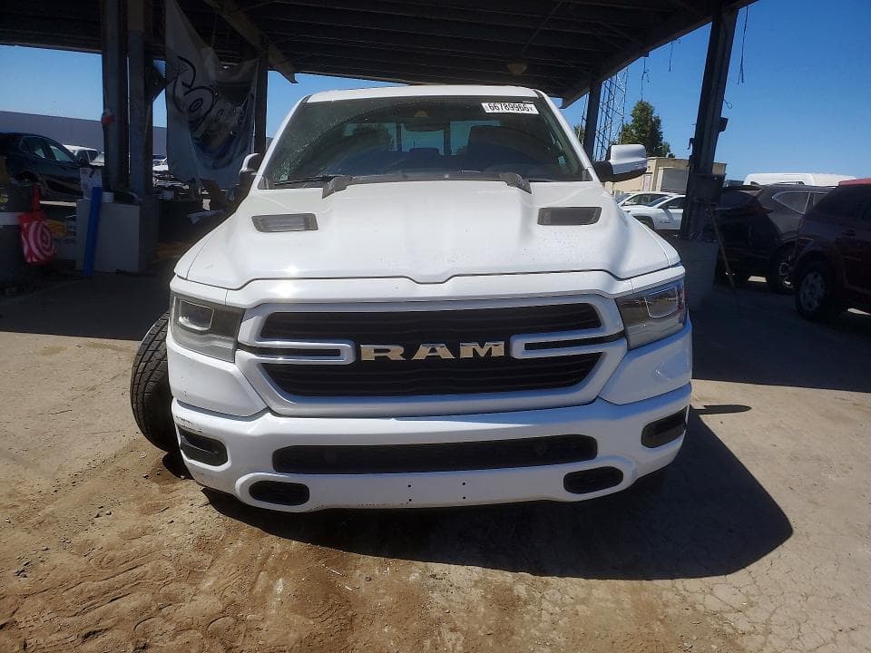 2021 RAM 1500 LARAMIE 5