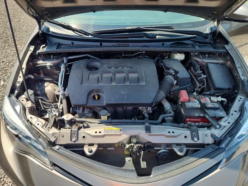 2017 TOYOTA COROLLA XSE 11