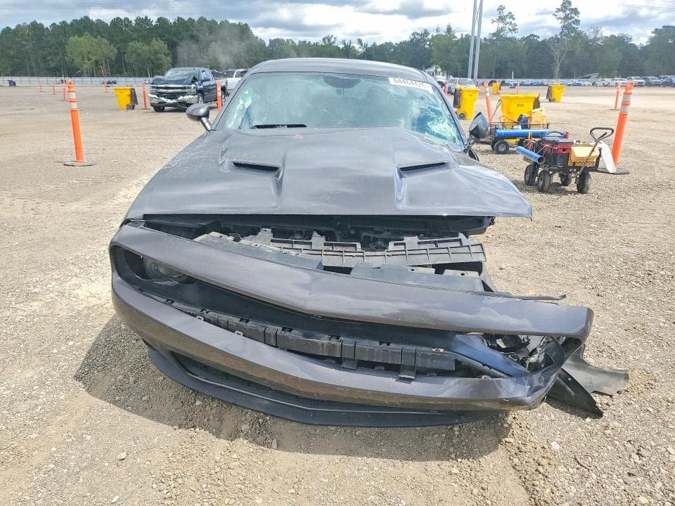 2020 DODGE CHALLENGER SXT 5