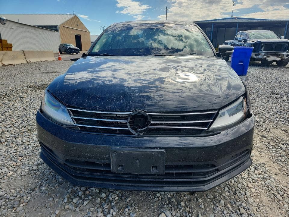 2017 VOLKSWAGEN JETTA SE 5