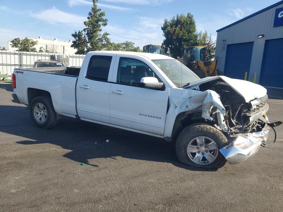 2019 CHEVROLET SILVERADO LD K1500 LT 4