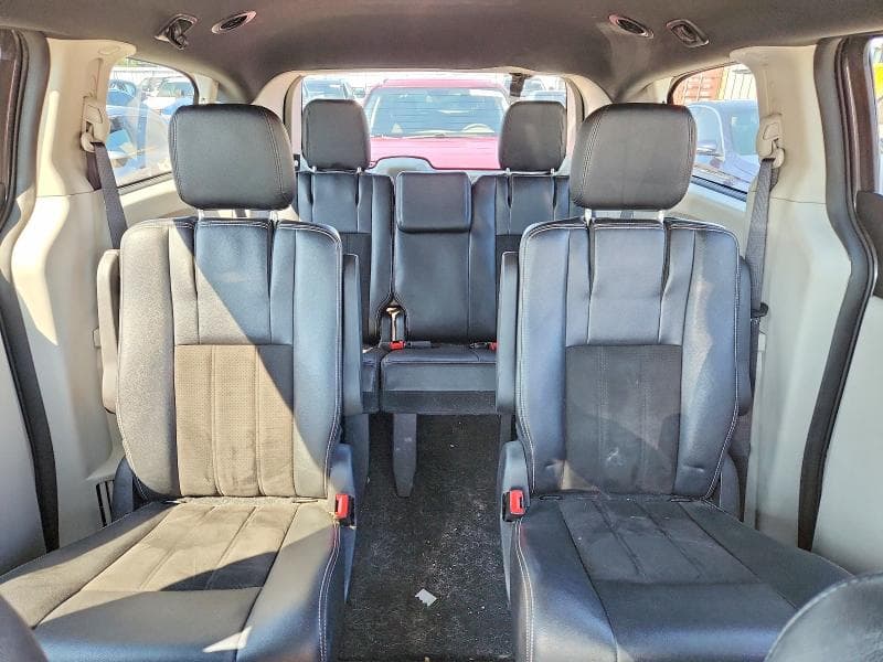 2019 DODGE GRAND CARAVAN SE 10