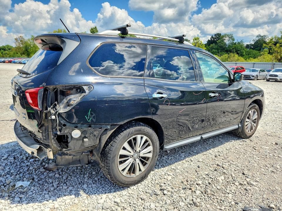 2017 NISSAN PATHFINDER SV 3