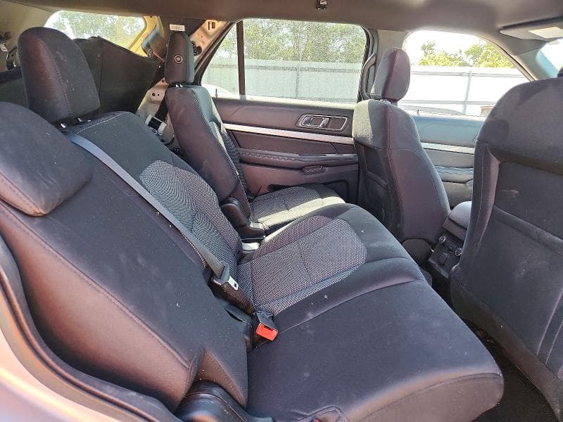 2019 FORD EXPLORER XLT 10