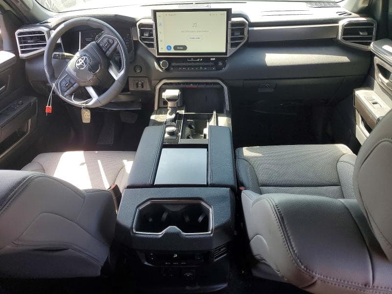 2025 TOYOTA SEQUOIA SR5 8