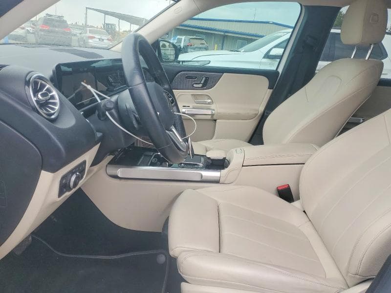2021 MERCEDES-BENZ GLB 250 7