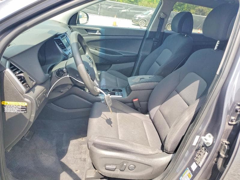 2017 HYUNDAI TUCSON SE 7