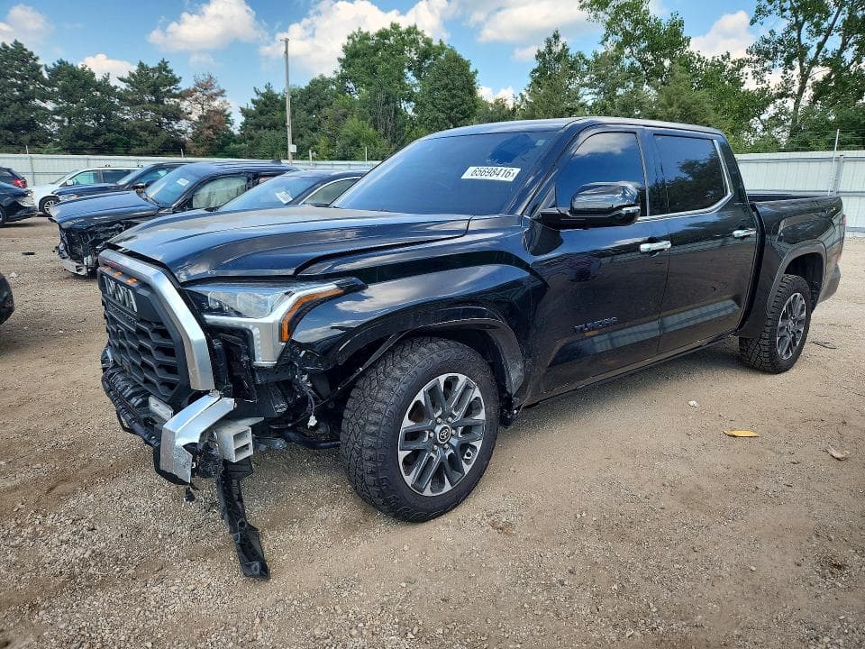 2022 TOYOTA TUNDRA CREWMAX LIMITED
