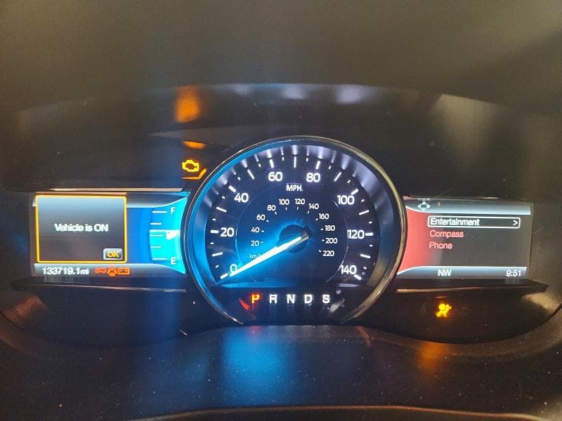 2018 FORD EXPLORER XLT 9
