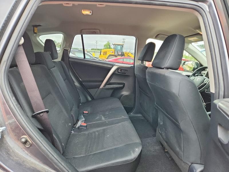 2018 TOYOTA RAV4 LE 11