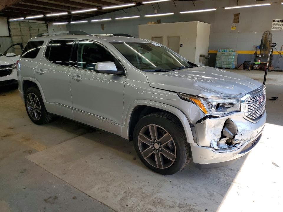 2017 GMC ACADIA DENALI 4