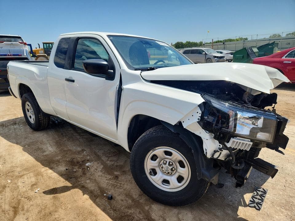 2023 NISSAN FRONTIER S 4