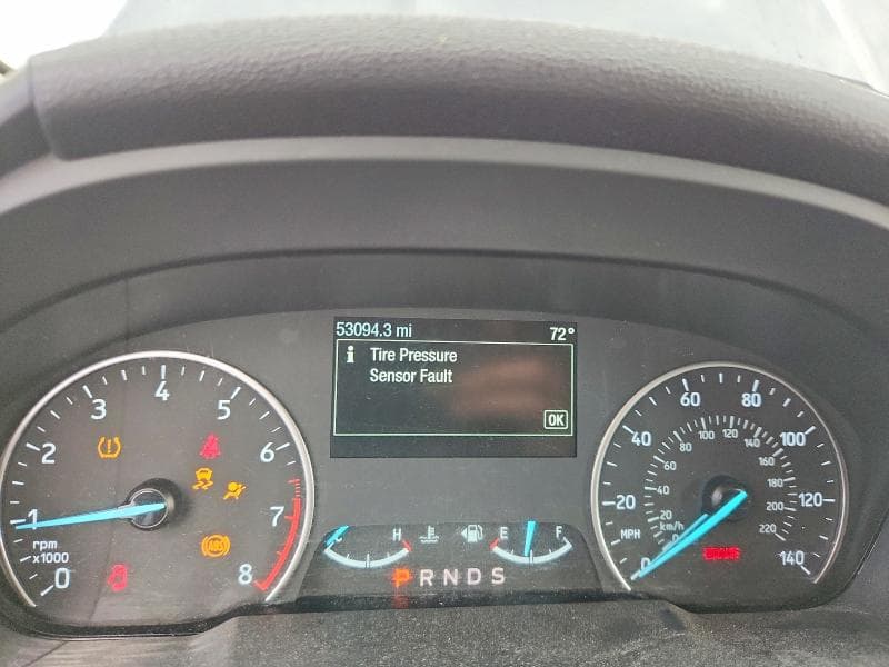2018 FORD ECOSPORT SES 9