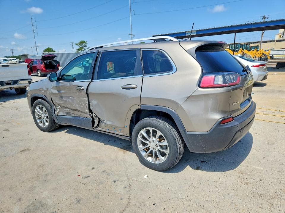 2021 JEEP CHEROKEE LATITUDE PLUS 2