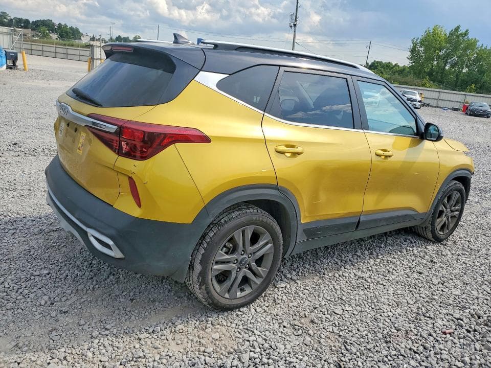 2023 KIA SELTOS S 3