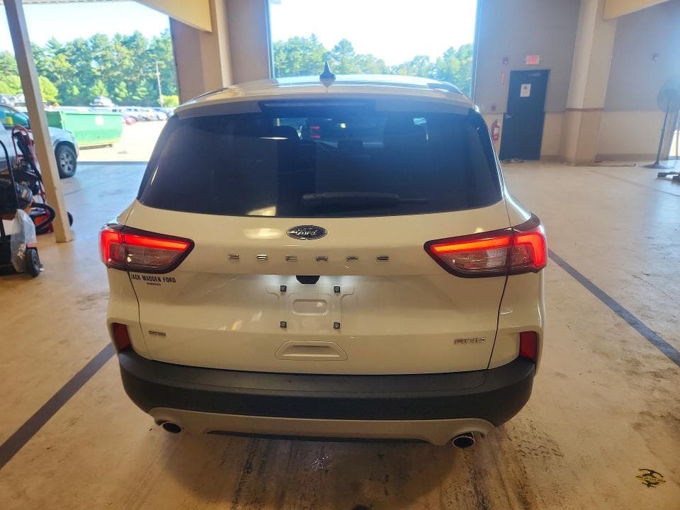 2022 FORD ESCAPE SE 6