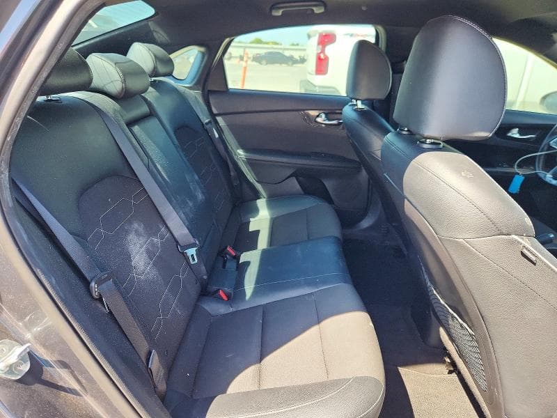 2021 KIA FORTE GT LINE 10