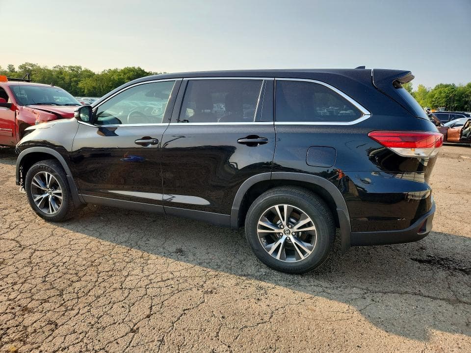 2019 TOYOTA HIGHLANDER LE PLUS 2