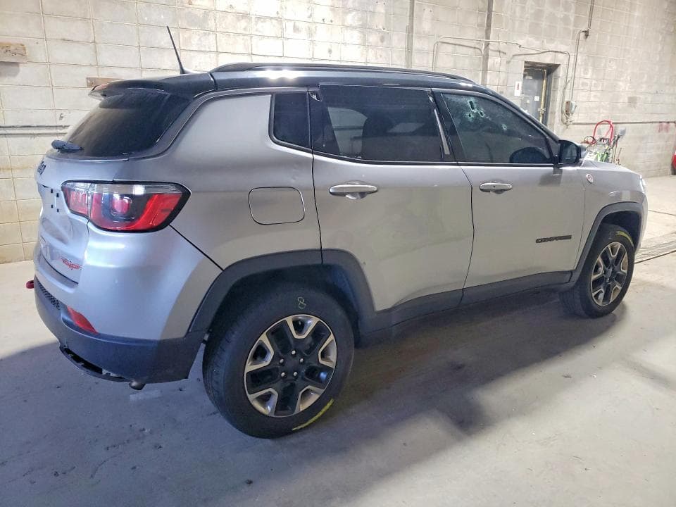 2018 JEEP COMPASS TRAILHAWK 3