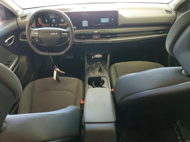 2025 KIA K4 LXS 8