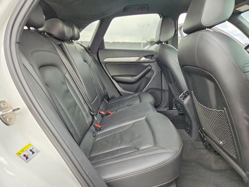 2017 AUDI Q3 PREMIUM 11