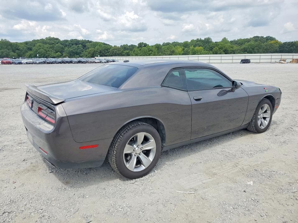 2018 DODGE CHALLENGER SXT 3