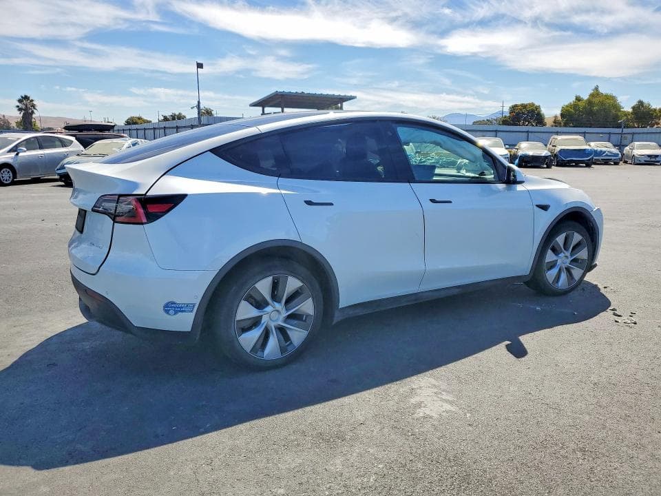 2020 TESLA MODEL Y 3