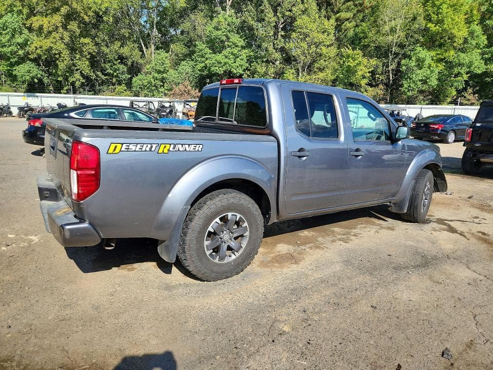 2019 NISSAN FRONTIER DESERT RUNNER 3