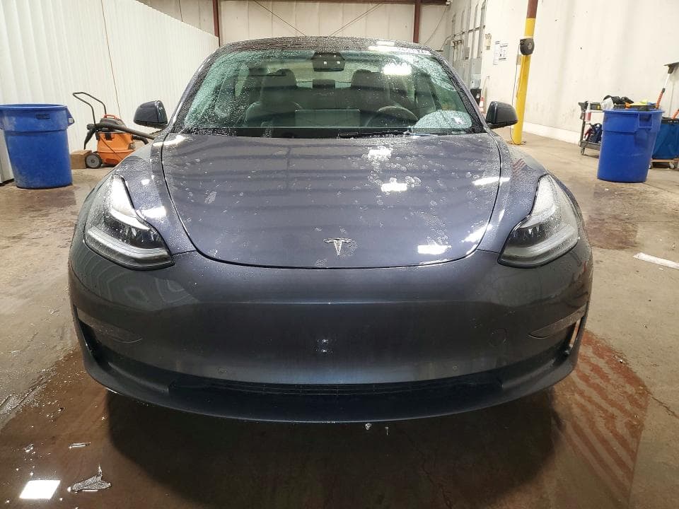 2022 TESLA MODEL 3 5