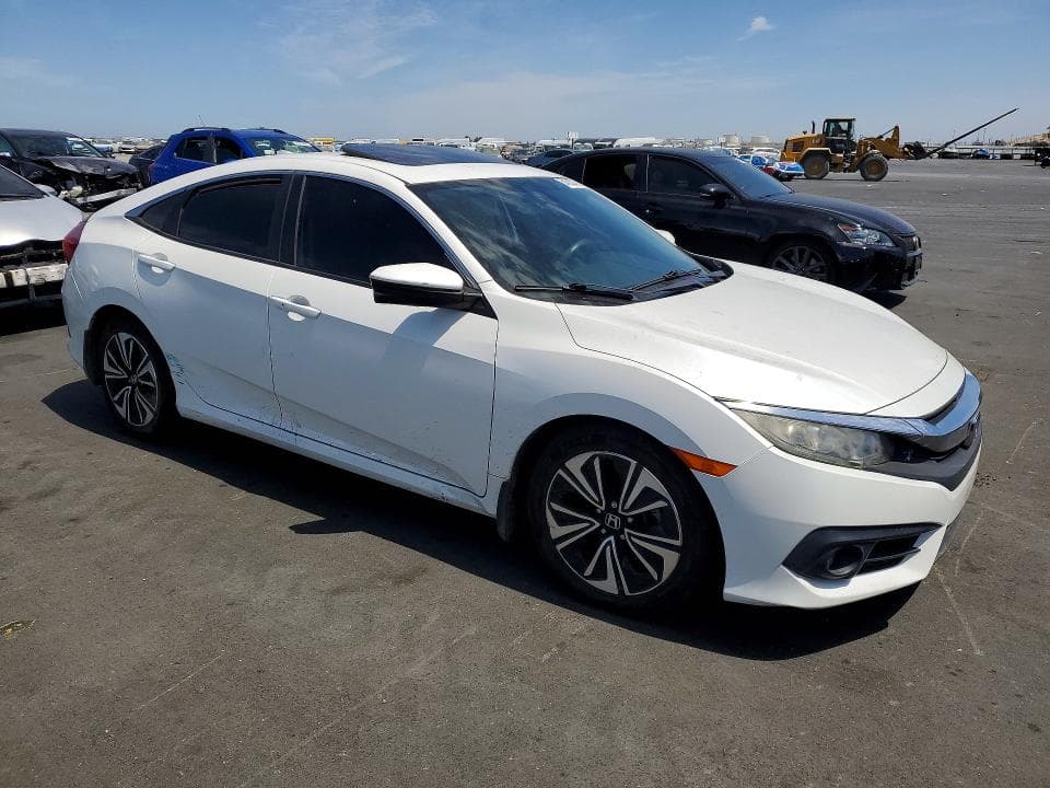 2017 HONDA CIVIC EX 8