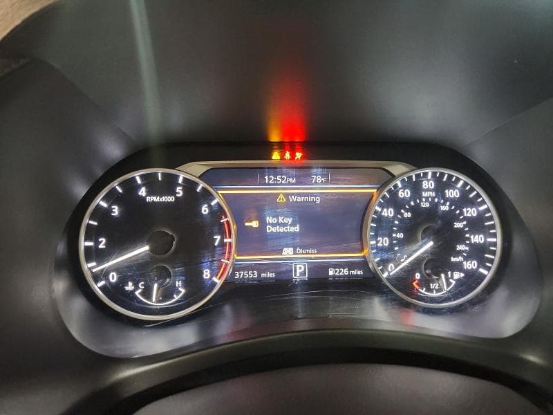 2025 NISSAN SENTRA SV 9