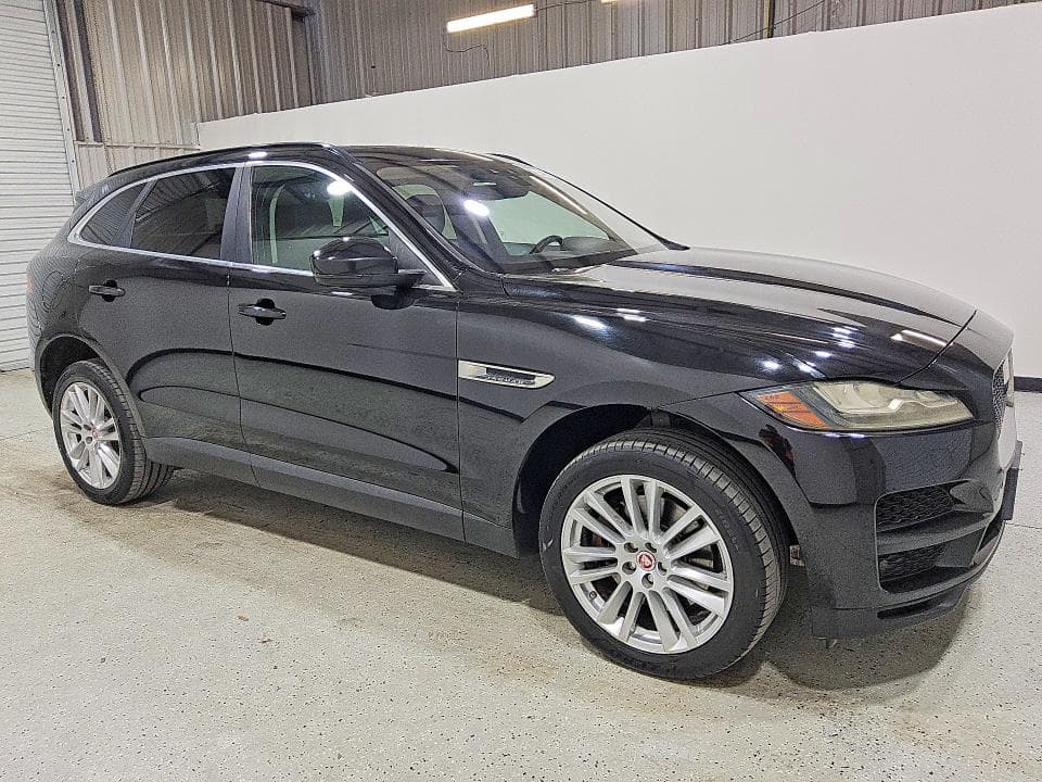 2019 JAGUAR F-PACE PRESTIGE 4