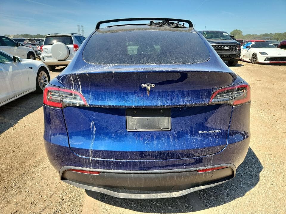 2021 TESLA MODEL Y 6