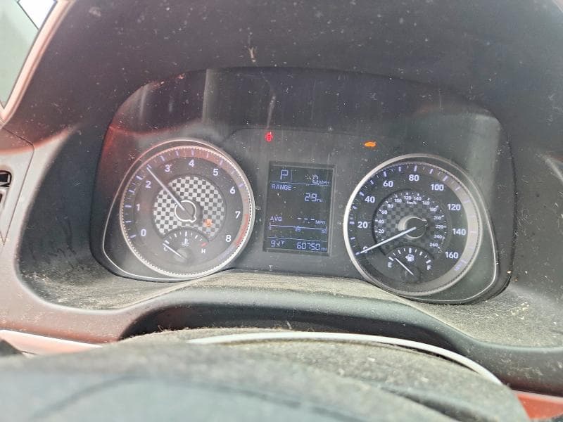 2019 HYUNDAI ELANTRA SE 9