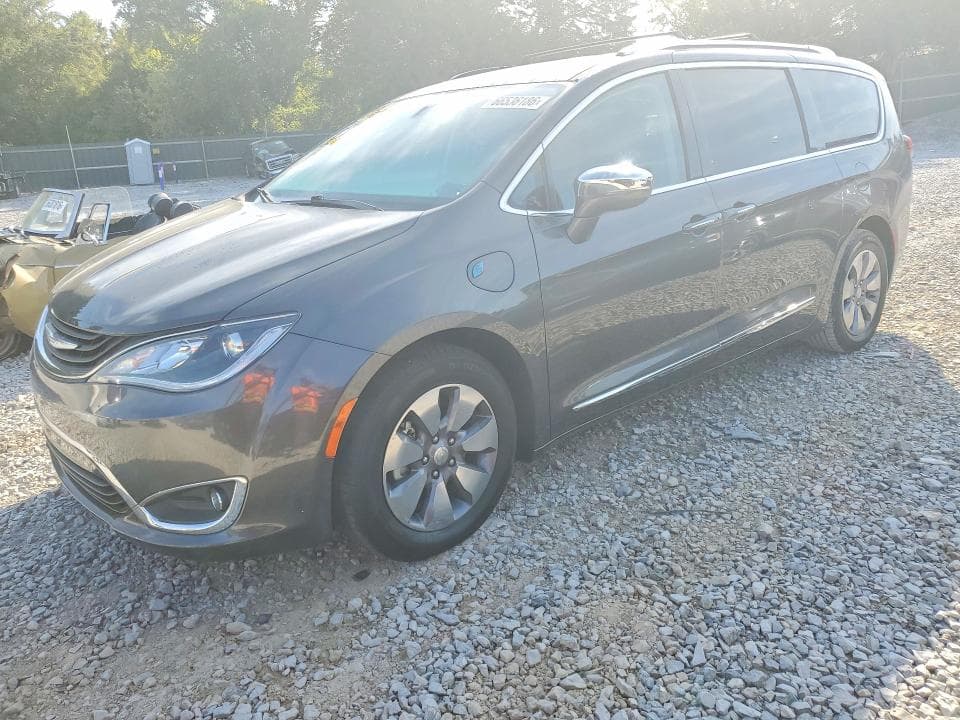 2018 CHRYSLER PACIFICA HYBRID LIMITED - 1