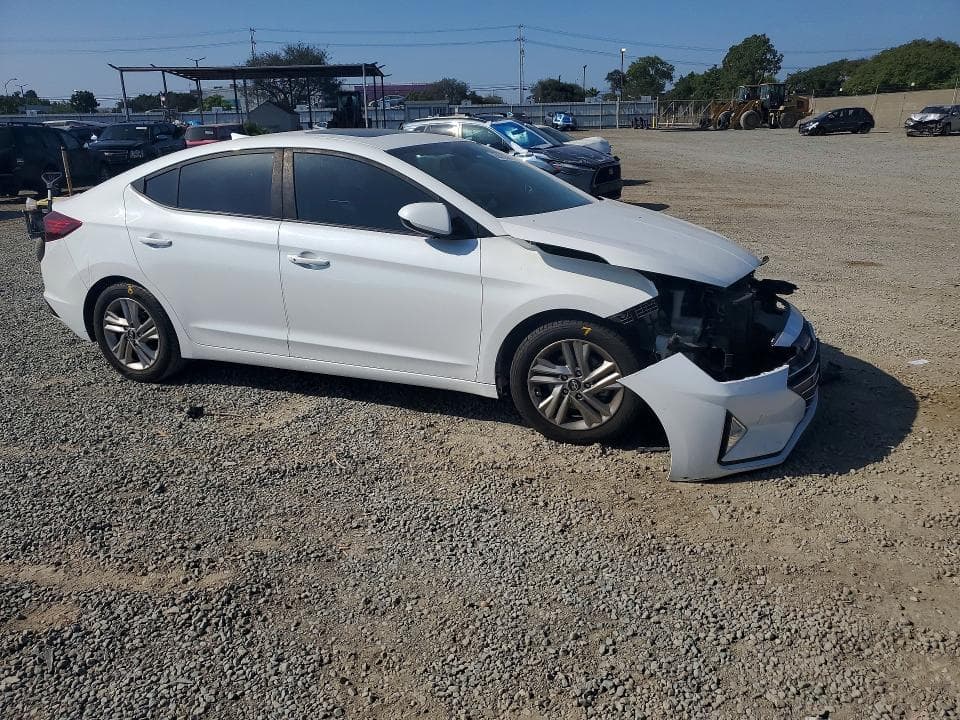 2019 HYUNDAI ELANTRA VALUE EDITION 4