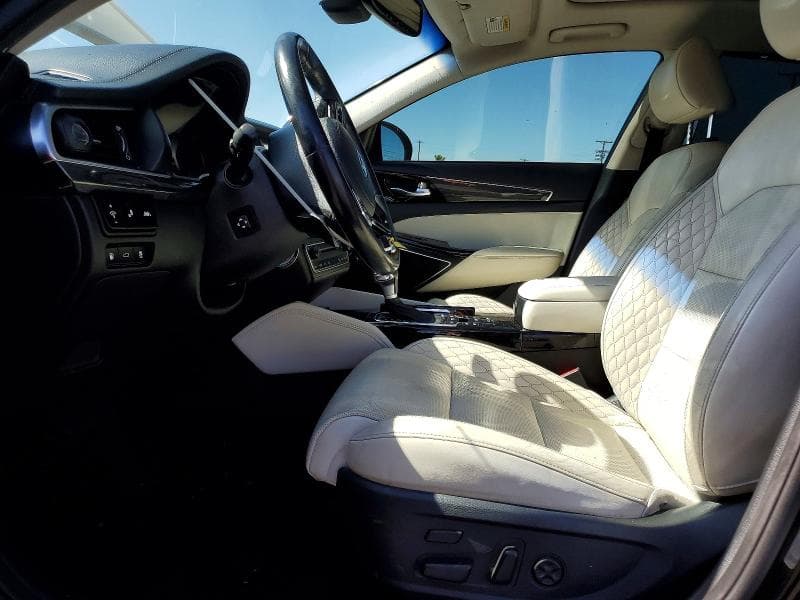 2017 KIA CADENZA LIMITED 7