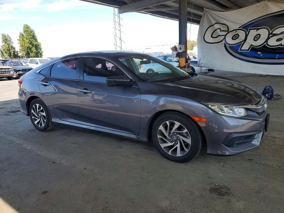2017 HONDA CIVIC EX 4